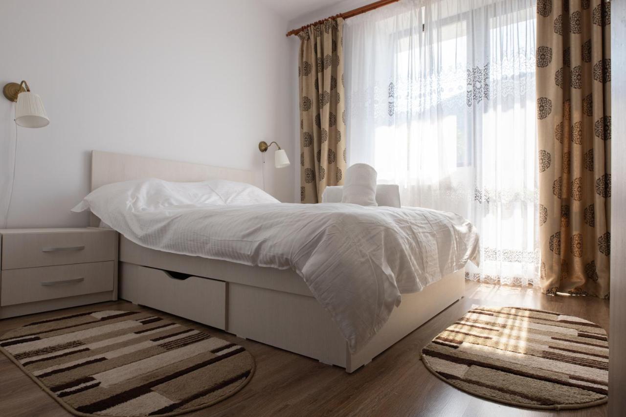 Orchid Luxury Apartment Sinaia Eksteriør bilde
